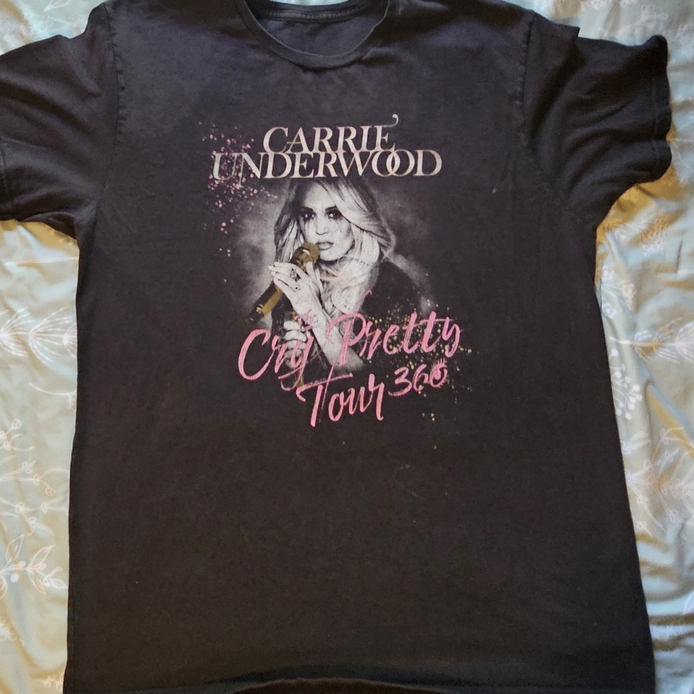 Carrie Underwood Cry Pretty Tour 360 T-Shirt